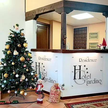 Apartmanhotel Giardino 3*