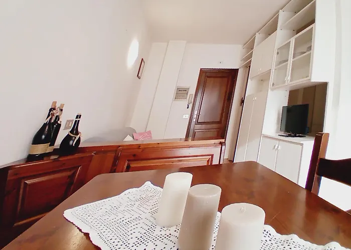 Lägenhetshotell Giardino Montecreto